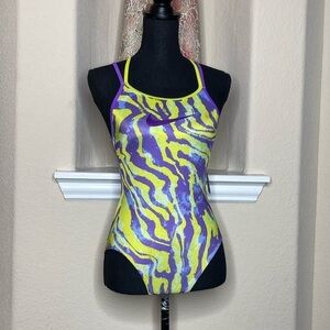 Nike Watercolor T-Crossback One Piece Swimsuit Size M